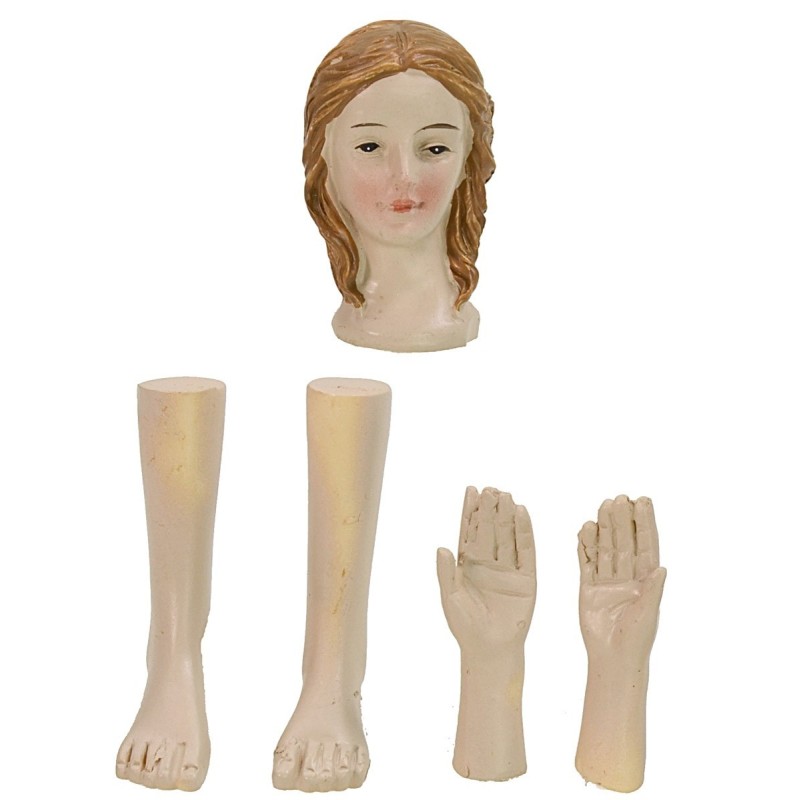 Cabeza, manos, pies de mujer para estatuas de 12-15 cm de altura.