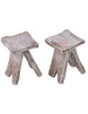 Table with 2 wooden stools for 10 cm statues