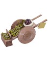 Wooden wagon with olives cm 14,5x5, 2x5,5h