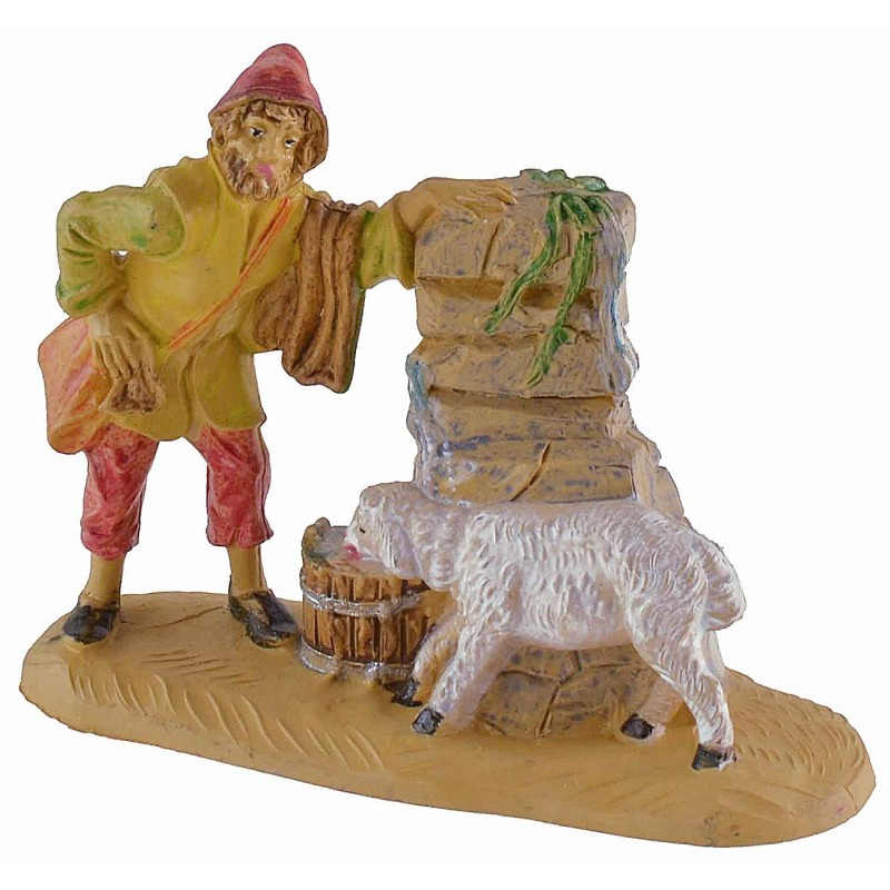 Pastore alla fontana con agnello 8 cm in pvc