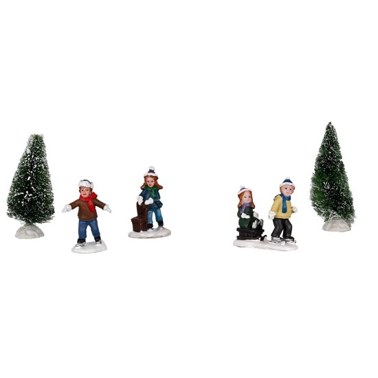 Set of figurines and pines for Christmas village 5 pcs