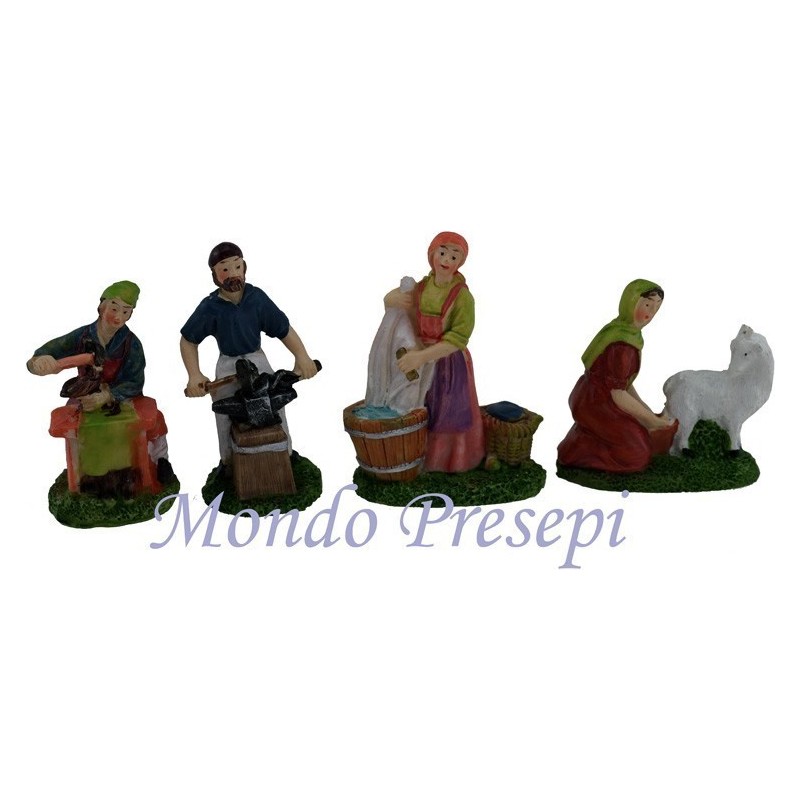 6 Cm Set of 4 crafts in resin