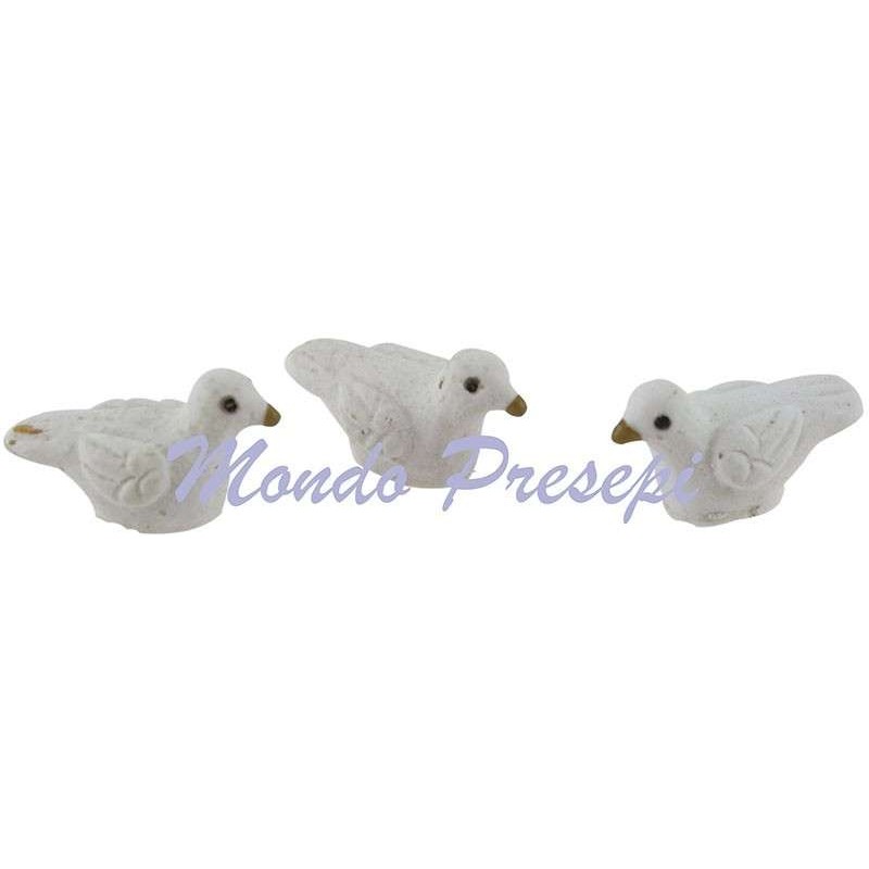 Set of 3 white doves 1,7 cm